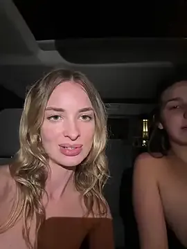 DarkDea – webcam model profile photo Image 2