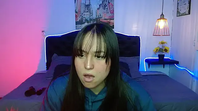 SkyLumen – webcam model profile photo Image 18