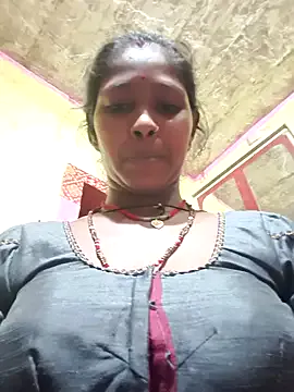 CassieGil – webcam model profile photo Image 10