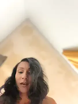 AnitaVega – webcam model profile photo Image 16