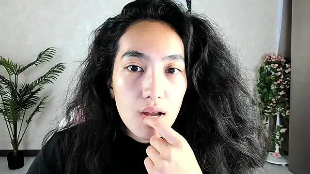 nicdani_1 – webcam model profile photo Image 10