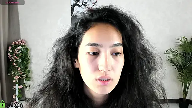 nicdani_1 – webcam model profile photo Image 16