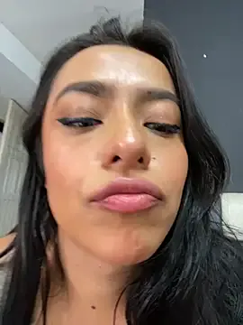 AmyBelmontt – webcam model profile photo Image 18