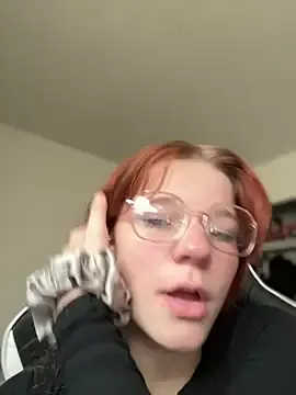 CassieGil – webcam model profile photo Image 16