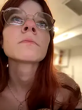 CassieGil – webcam model profile photo Image 7