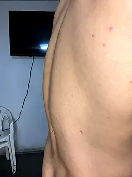 CinthiaCM – webcam model profile photo Image 16