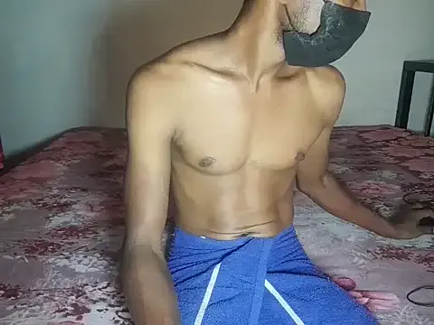 eveliness – webcam model profile photo Image 2