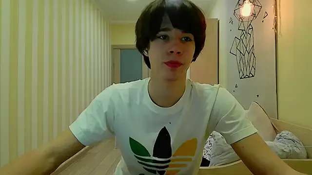 ReinaDelRey – webcam model profile photo Image 3