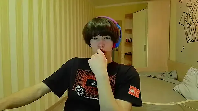 ReinaDelRey – webcam model profile photo Image 4