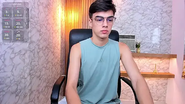 CassieGil – webcam model profile photo Image 10