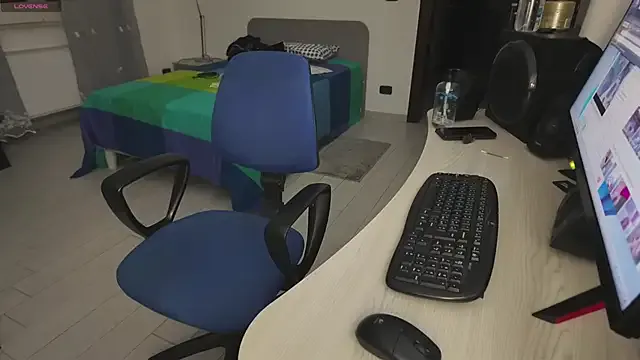 ivenxxxvain – webcam model profile photo Image 4