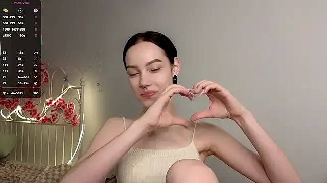 VivianBasset – webcam model profile photo Image 11