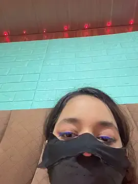 XStormy – webcam model profile photo Image 12