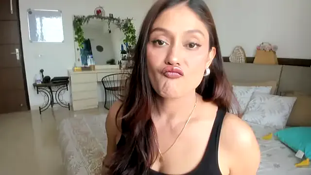 AmyBelmontt – webcam model profile photo Image 9