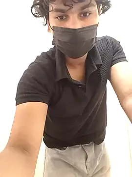 AmyBelmontt – webcam model profile photo Image 5