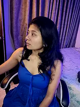 KaraNoir – webcam model profile photo Image 5