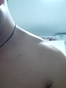 JenCampbell – webcam model profile photo Image 17