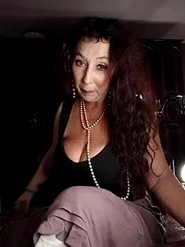 KaraNoir – webcam model profile photo Image 16