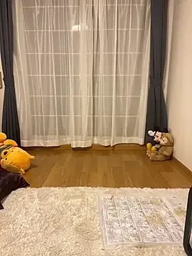 XStormy – webcam model profile photo Image 16