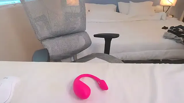 Naty_Santos – webcam model profile photo Image 15