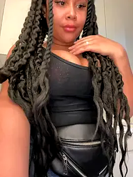 JulietaFontana – webcam model profile photo Image 4