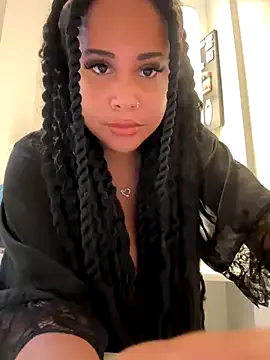 JulietaFontana – webcam model profile photo Image 6