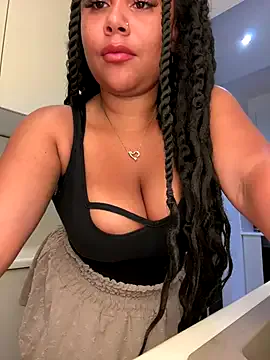 JulietaFontana – webcam model profile photo Image 8