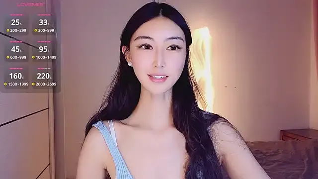 Noya – webcam model profile photo Image 17