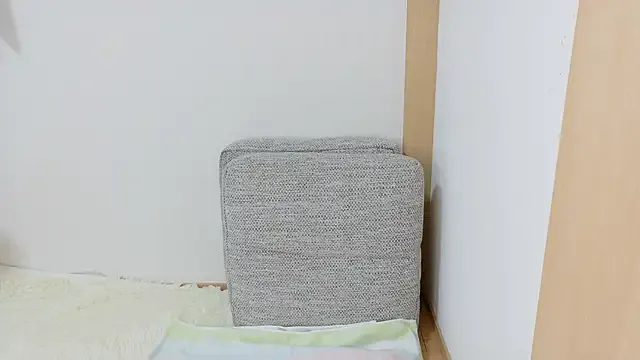 LyraCarvajal – webcam model profile photo Image 4