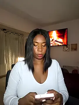 rachelbellls – webcam model profile photo Image 18