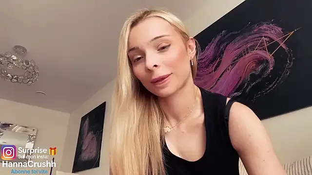 AmyBelmontt – webcam model profile photo Image 4