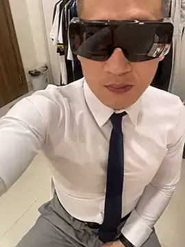 LiaCocktt – webcam model profile photo Image 2