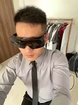 LiaCocktt – webcam model profile photo Image 5