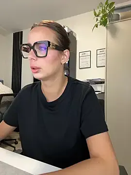 SamaraSin – webcam model profile photo Image 14