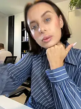 SamaraSin – webcam model profile photo Image 5