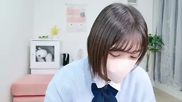 AMYINNA – webcam model profile photo Image 6