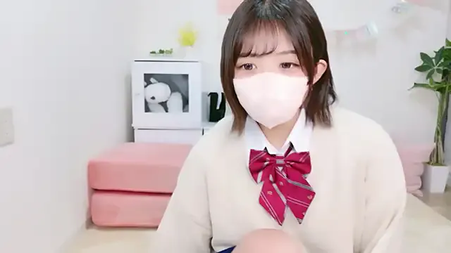 AMYINNA – webcam model profile photo Image 8