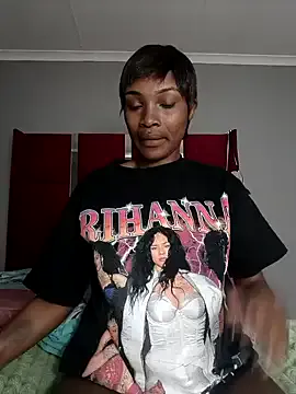 TynaJohnson – webcam model profile photo Image 3