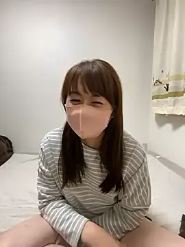 DafneMonroe – webcam model profile photo Image 3