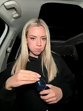 alanna_Micheles – webcam model profile photo Image 9