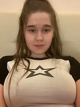 ValleryStorm – webcam model profile photo Image 12