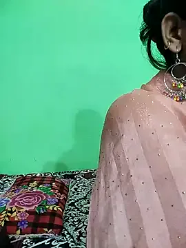 GreciaMorgan – webcam model profile photo Image 2