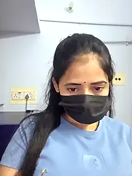 alanna_Micheles – webcam model profile photo Image 19