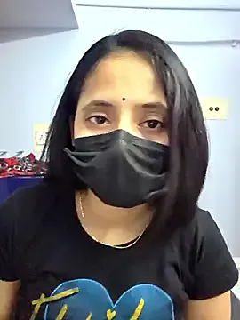 alanna_Micheles – webcam model profile photo Image 5