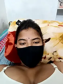 AmyBelmontt – webcam model profile photo Image 6