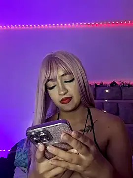 CoryGlam – webcam model profile photo Image 10