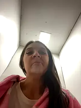 ChloeeGill – webcam model profile photo Image 9