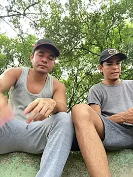 AmyBelmontt – webcam model profile photo Image 2