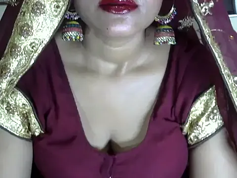 GreciaMorgan – webcam model profile photo Image 19