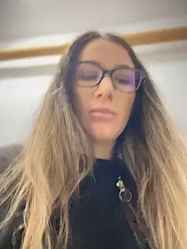 GreciaMorgan – webcam model profile photo Image 14